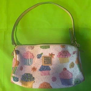 Dooney & Bourke white cupcake small purse